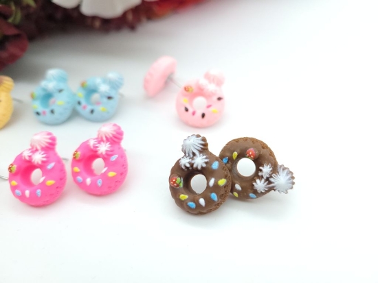 Preview: bunte Donut Ohrstecker mit Sahne